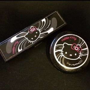 Mac cosmetics Hello kitty