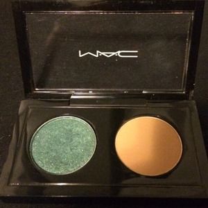 Mac cosmetic duo eyeshadow set