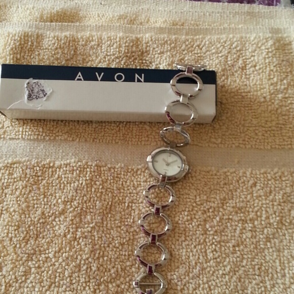 Watch - Picture 3 of 3