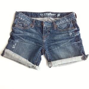 🚫SOLD🚫 🎉Host Pick🎉 Guess Cut-Off Denim Shorts