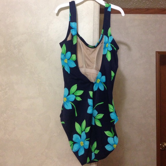 Swimsuit - Picture 2 of 2