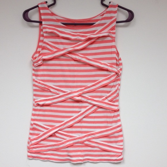 Salmon and white stripped tank.