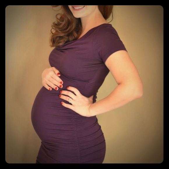 ❎Sold in bundle❎Perfect MATERNITY dress! Plum - Picture 1 of 4