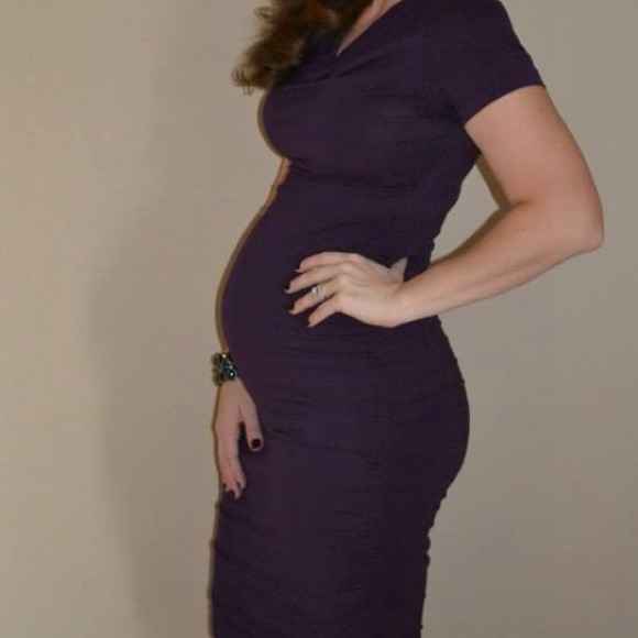 ❎Sold in bundle❎Perfect MATERNITY dress! Plum - Picture 3 of 4