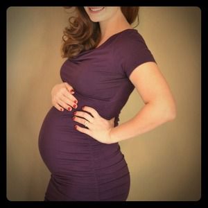 ❎Sold in bundle❎Perfect MATERNITY dress! Plum