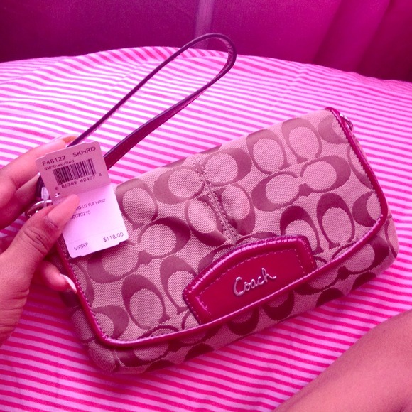 Coach HANDHELD SMALL BAG