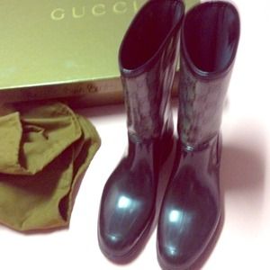 Gucci rain boots