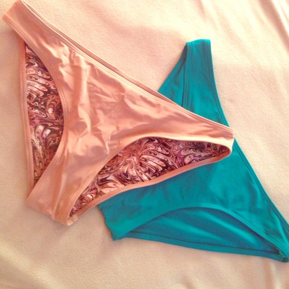 H&M Other - H & M swim bottoms