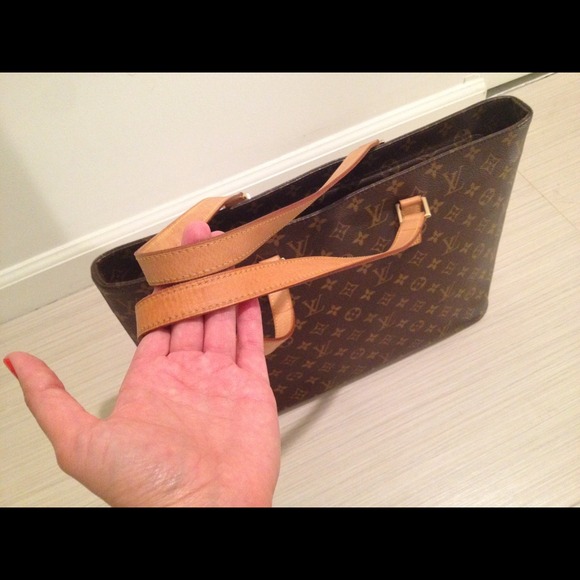 **SOLD**Louis Vuitton large monogram bag - Picture 4 of 4