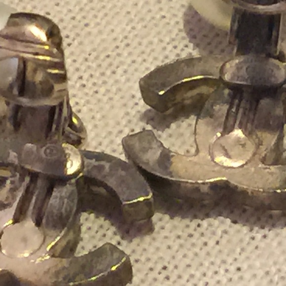 Chanel Earrings - Picture 4 of 4