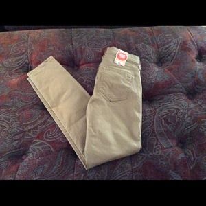Bundle Old Navy Super Skinny Jeans White and Tan