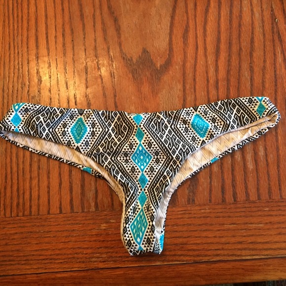 🚫SOLD🚫Acacia Swimwear Thai Hookipa Bottoms