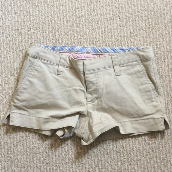 💕Khaki Short-Shorts💕