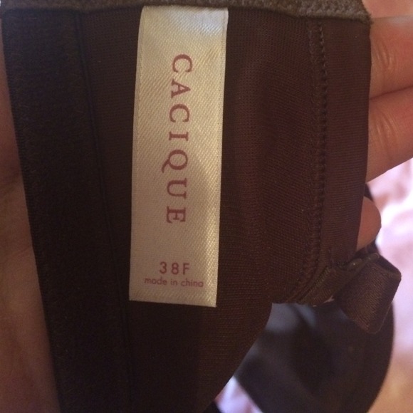 Sold in bundle - Picture 3 of 3