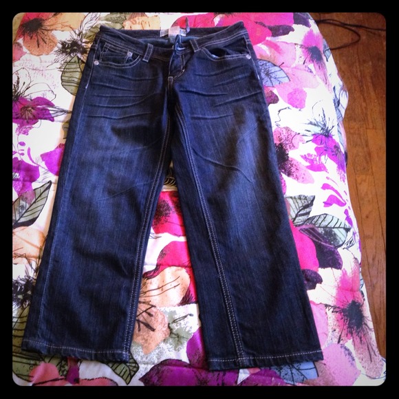 Seven Cropped Jeans 7⃣7⃣7⃣