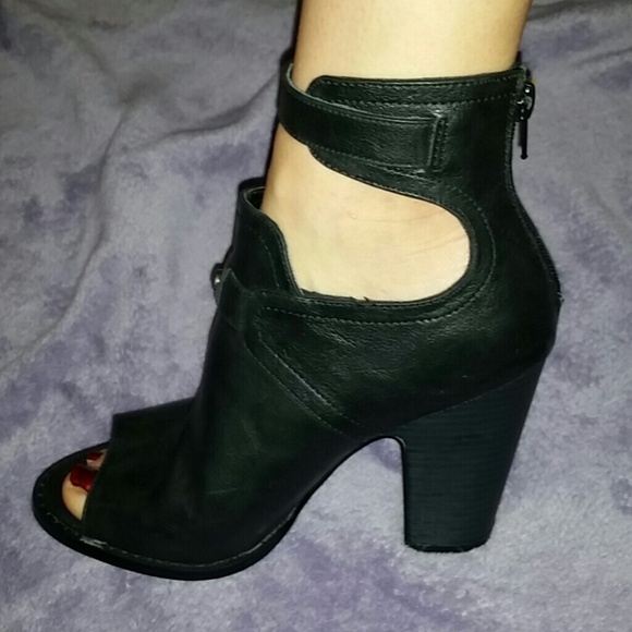 Sold! - Picture 2 of 4