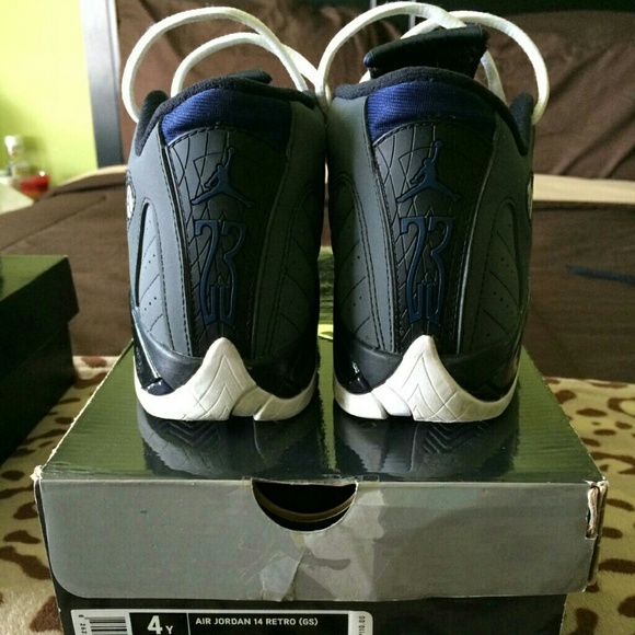 📍SOLD📍 - Picture 2 of 3