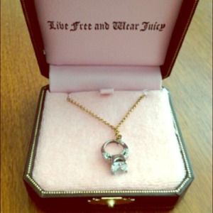 Juicy Couture Ring Necklace