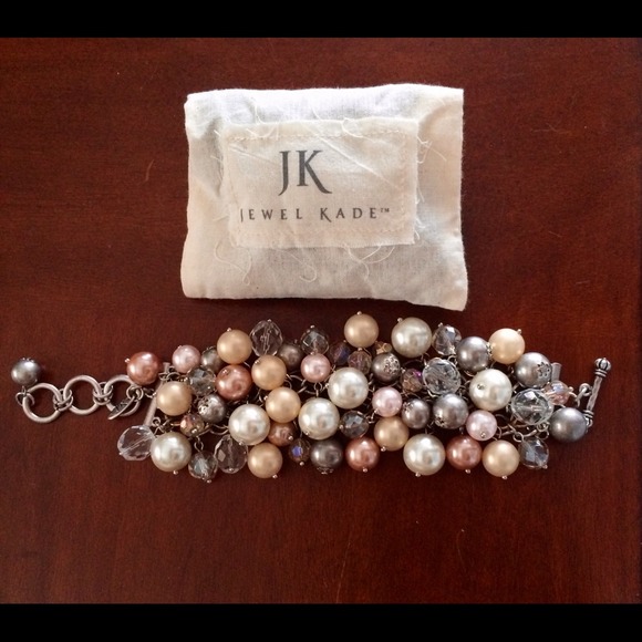 SOLD! Jewel Kade Glamour Pearls Bracelet-Brand New
