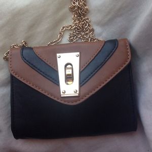 Kimchi Blue small bag perfect for night out !