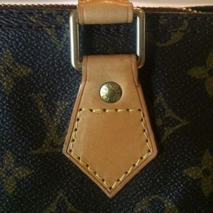 Louis Vuitton Bags - ✂️PRICE CUT✂️Authentic Louis Vuitton speedy 35 Louis Vuitton Bags - ✂️PRICE CUT✂️Authentic Louis Vuitton speedy 35