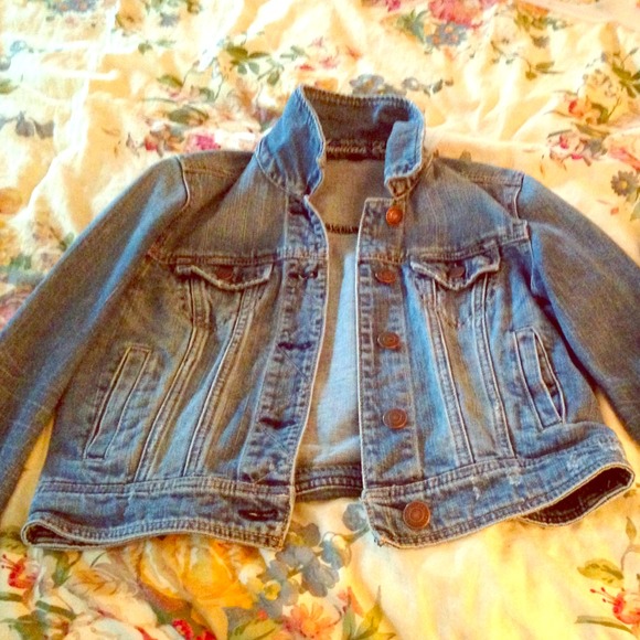 American Eagle jean jacket - last summer season