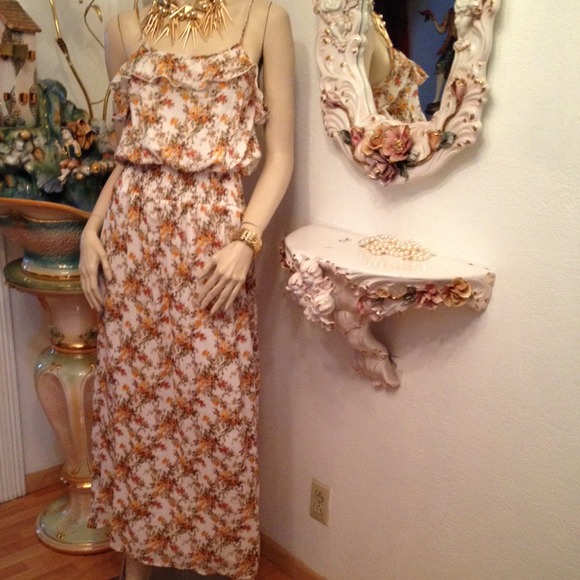 Bohemian Flower Spaghetti Maxi - Picture 4 of 4