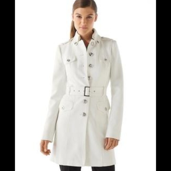 **LOOKING FOR THIS JACKET, SIZE SMALL**