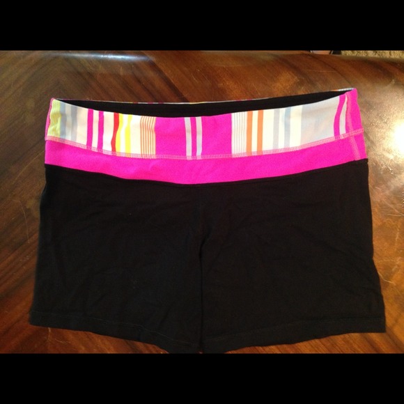 Lululemon Boogie short