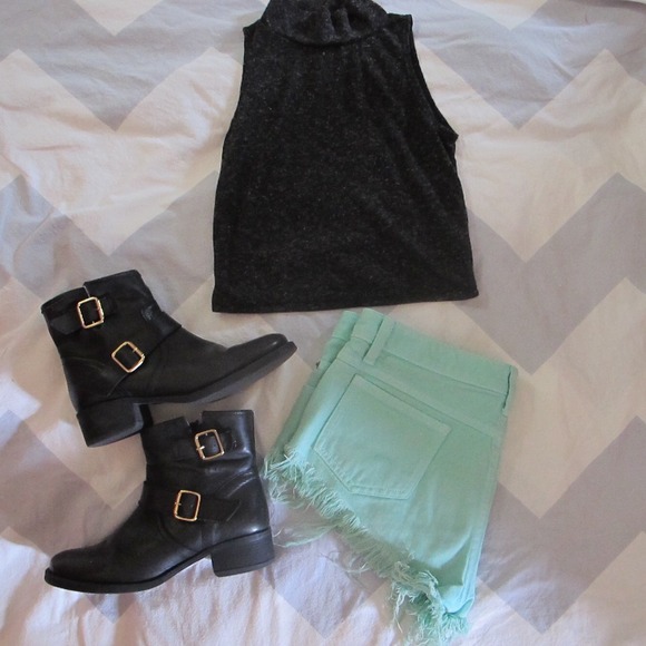 SOLD Brandy Melville turtle neck crop top
