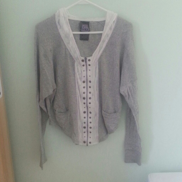 ⬇REDUCED⬇Grey cropped Free People Jacket