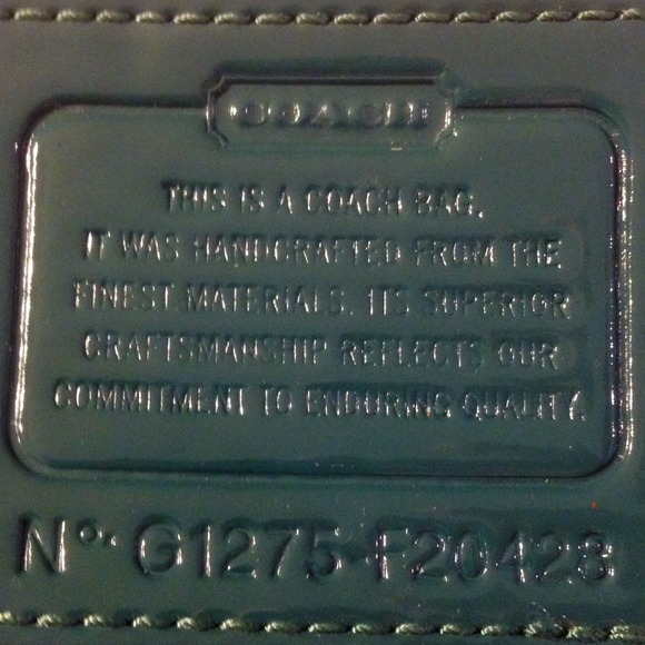 💯% AUTH Green Coach Signature Hobo Purse Gorgeous - Picture 3 of 4