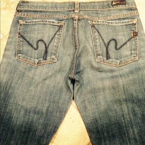 Citizens of Humanity Size 30, low waist bootcut