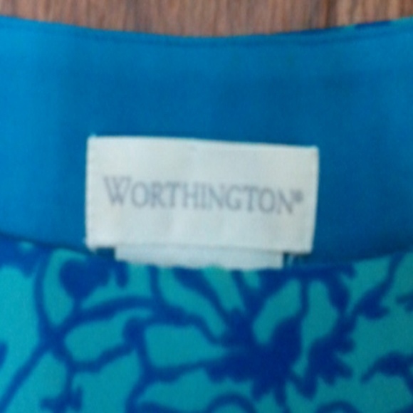 2-pc skirt set - Picture 3 of 4