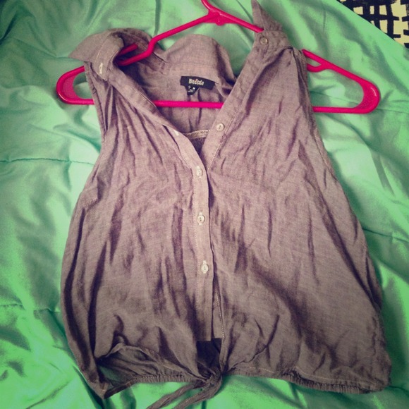 Cute jean color crop too