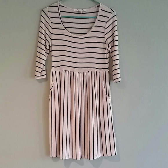 Striped Pocket Dress