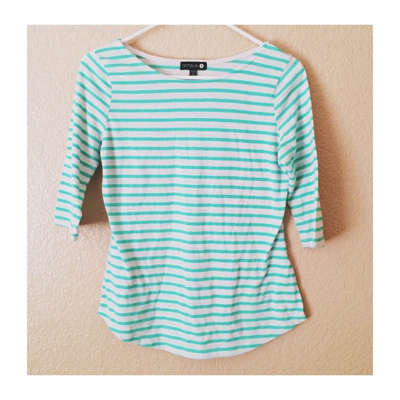 Boat Line Mid Sleeve Top