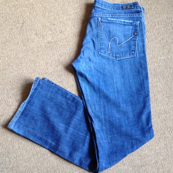 Citizens of Humanity Denim - Citizens of Humanity low rise bootcut!