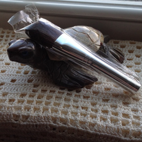 *bundled* Bare Minerals Contour Blush brush.