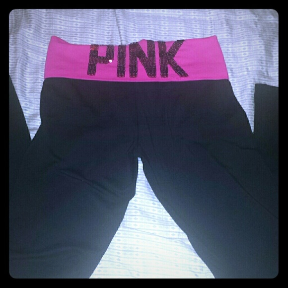 Vs pink yoga pants