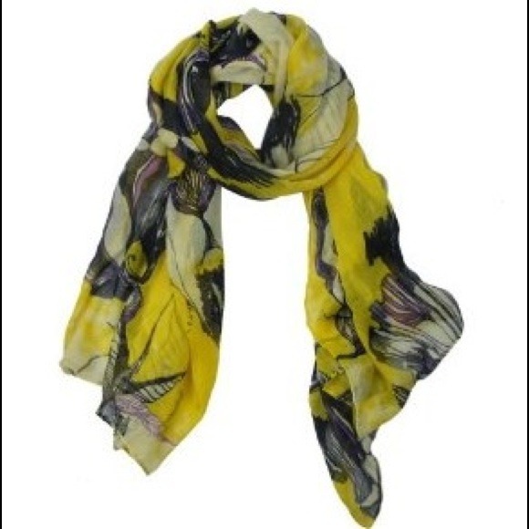❌SOLD IN BUNDLE❌ Long, Beautiful Floral Scarf