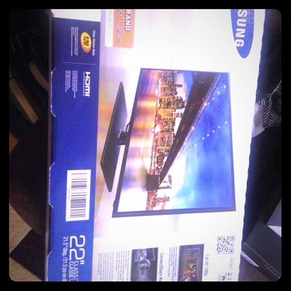 Brand new 22 inch samsung tv - Picture 1 of 2