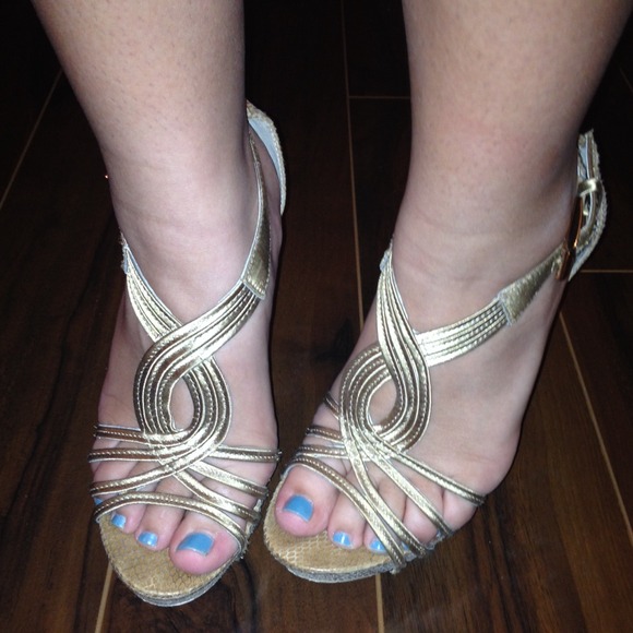 Satin beige Charles David