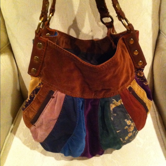 📛SOLD📛Lucky Brand patched hobo