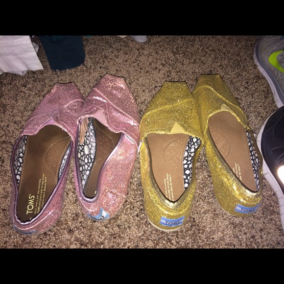 sparkly TOMS