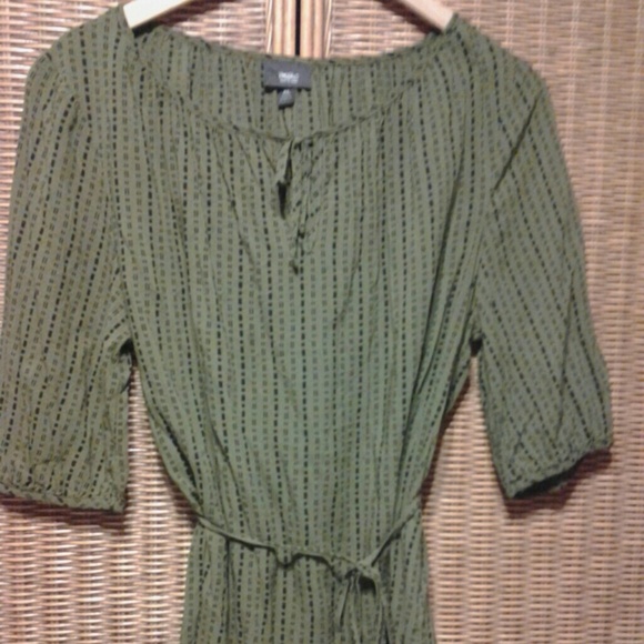 Mossimo top