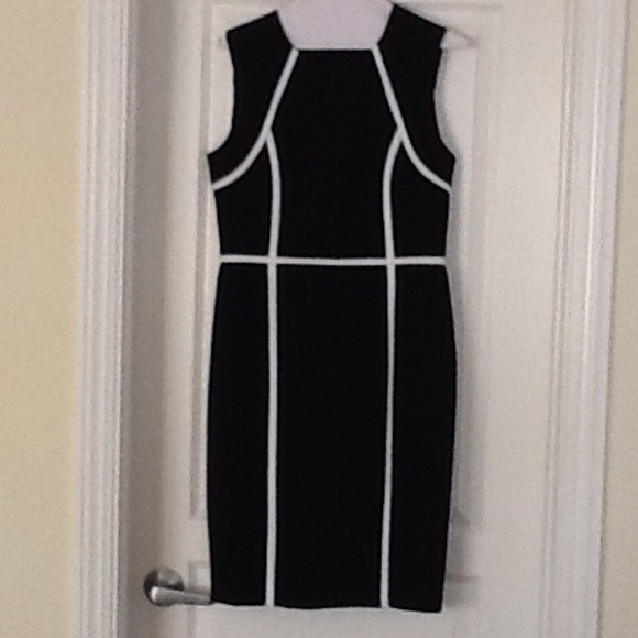 Nice work appropriate dress.