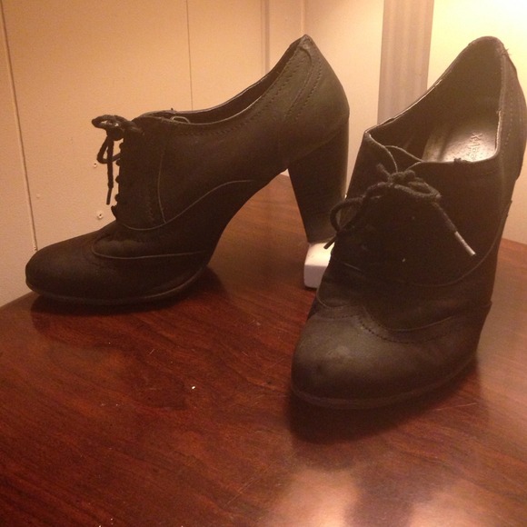 Size 10 X•Appeal booties