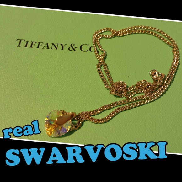 SWARVOSKI heart necklace