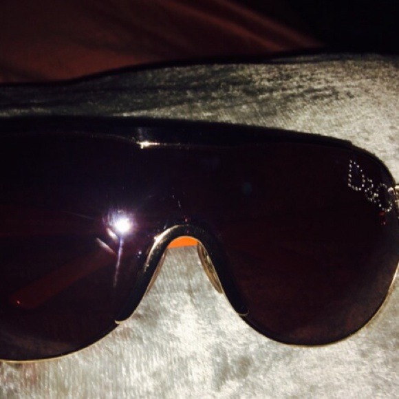 Authentic DOLCE&GABBANA sunglases unisex